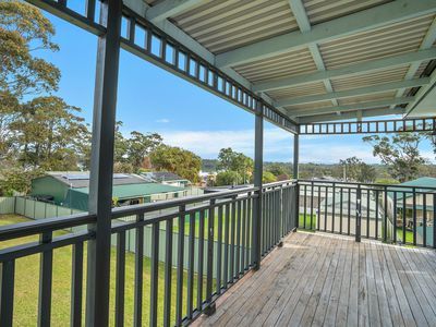 2 Second Avenue, Erowal Bay