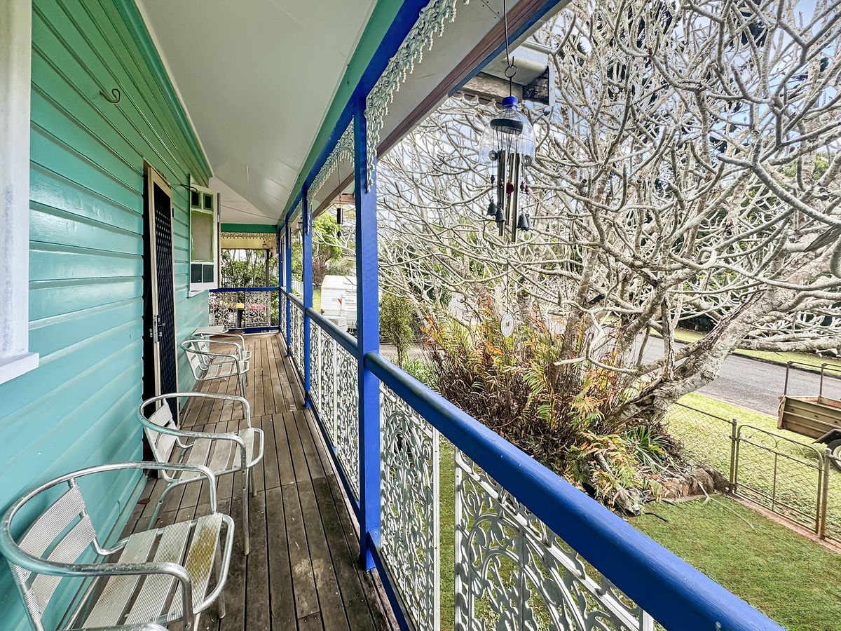 14 Roseblade Street, Yungaburra