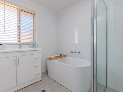 12 Garnet Street, Dubbo