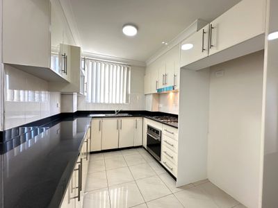 19/181 Hawkesbury Road, Westmead