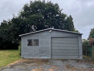 22 Constitution Avenue, Milton