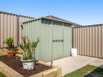 19 Calamocha Way, Piara Waters