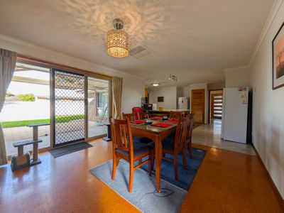 12 Goyne Crescent, Swan Hill