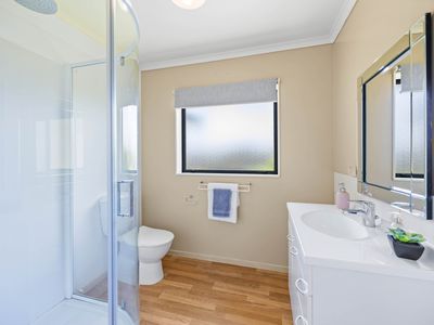 19 Reybert Place, Massey