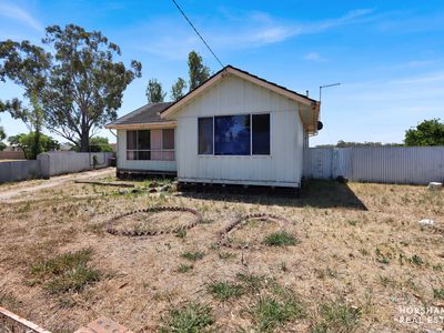 39 Winifred Street, Horsham