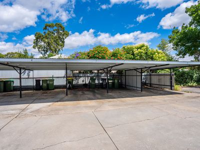 2 / 199 ALEXANDRA STREET, East Albury