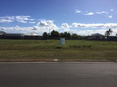 6 Sunset Avenue, Woodgate