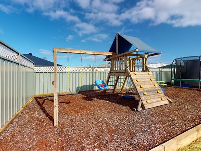 8 Ivy Court, Dubbo