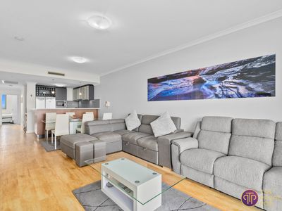 36 / 17 Rockingham Beach Road, Rockingham