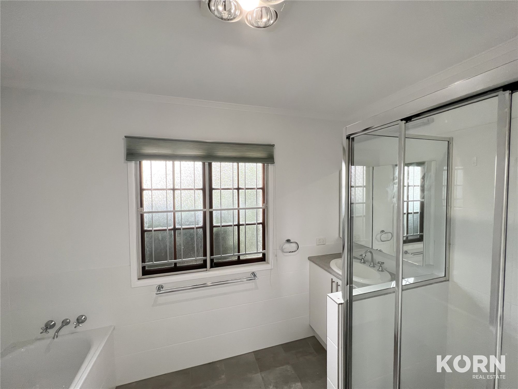 225 Lambert Road, Indooroopilly