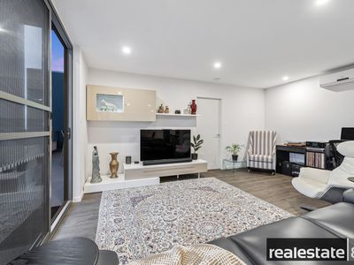 60 / 172 Railway Parade, West Leederville