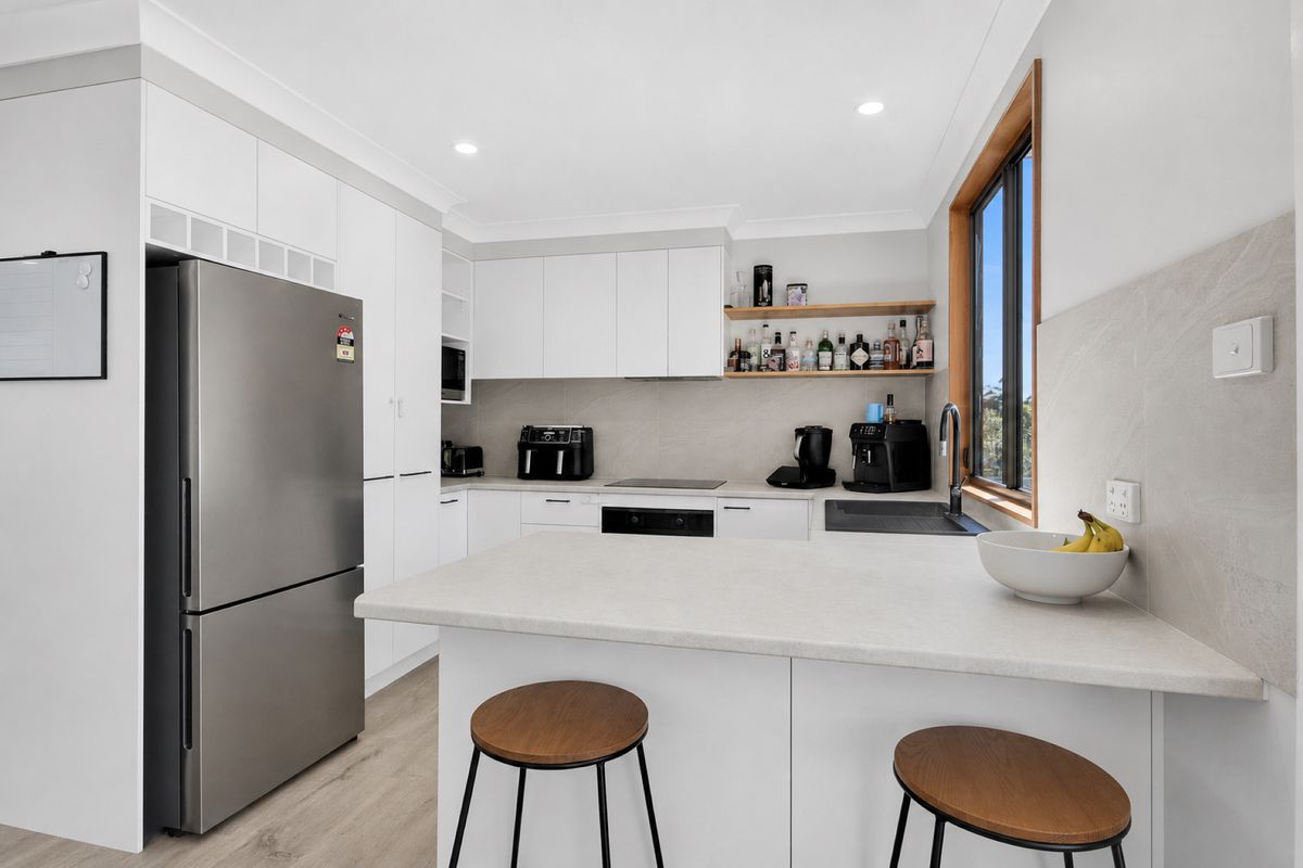 28 Thomson Parade, Dalmeny