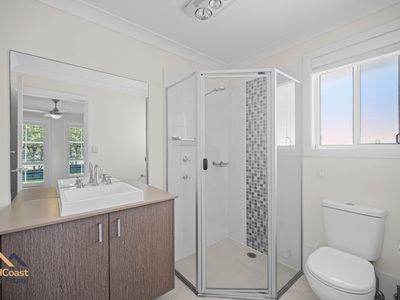 31 James Foster Drive, Black Head