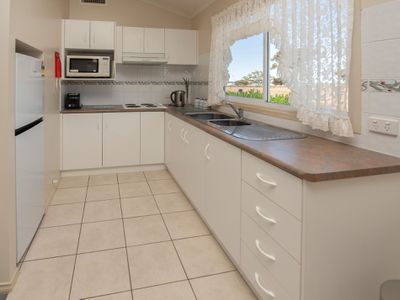 2 / 169 Lakeside Drive, Lake Boga