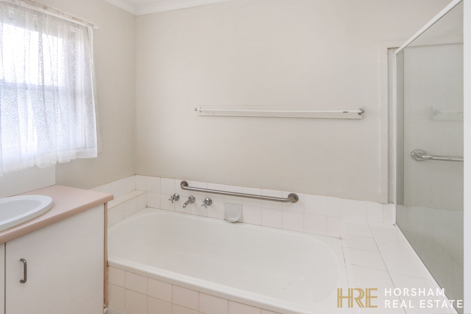 12 Shirley Street, Horsham