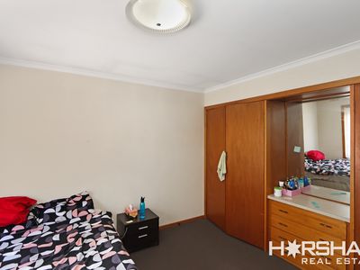1 / 17A Stawell Road, Horsham