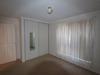 13 Stefania Mews, Whittington