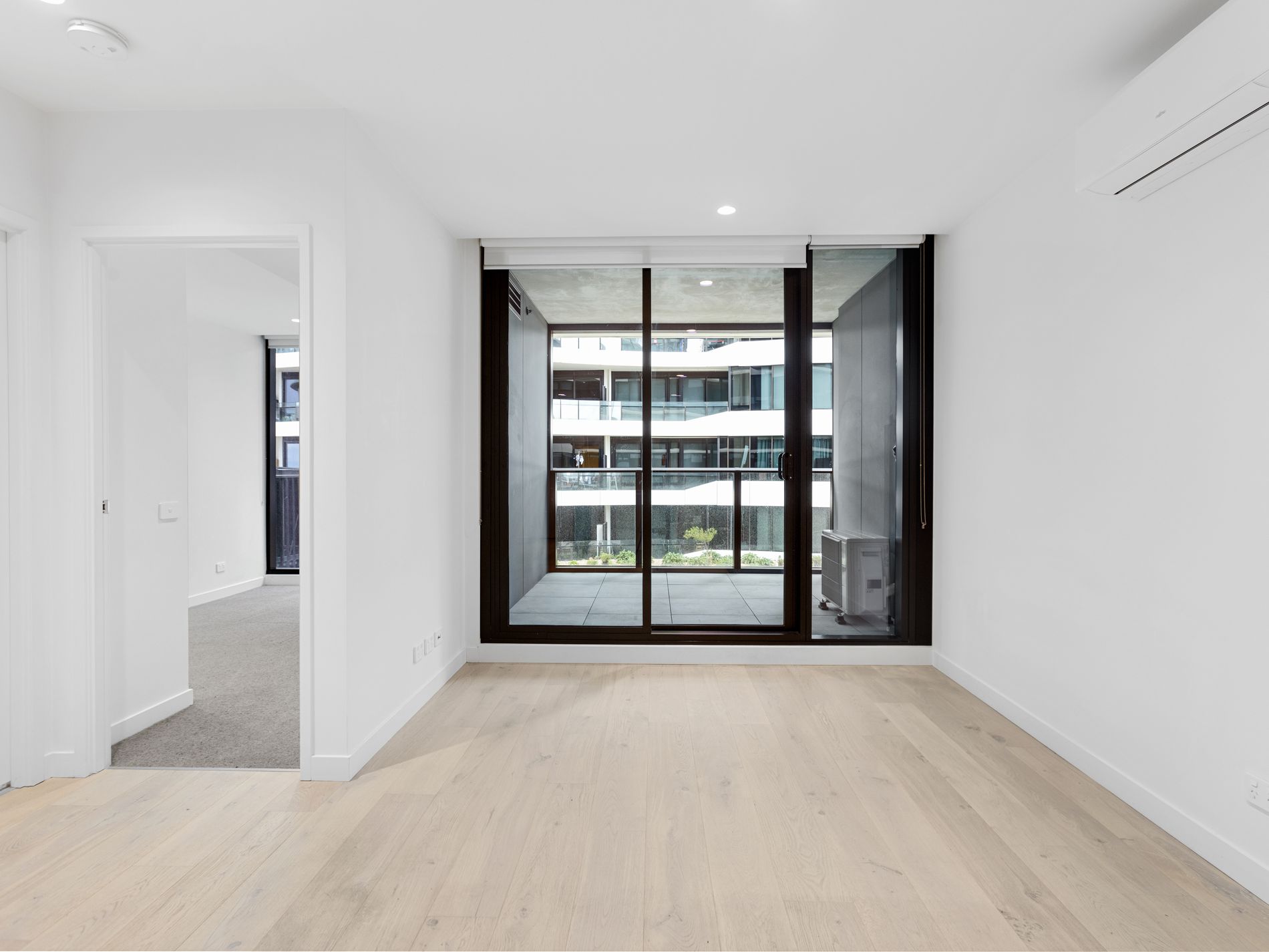 504 / 2 Hallenstein Street, Footscray