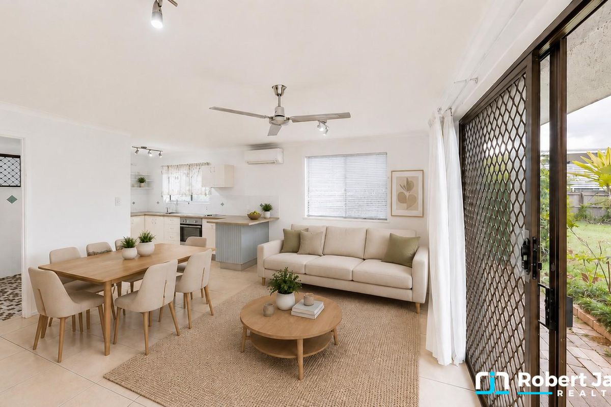 2 / 46 Poinciana Avenue, Tewantin