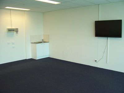 9  Lawson St , Southport