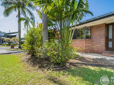61 Rajah Road, Ocean Shores
