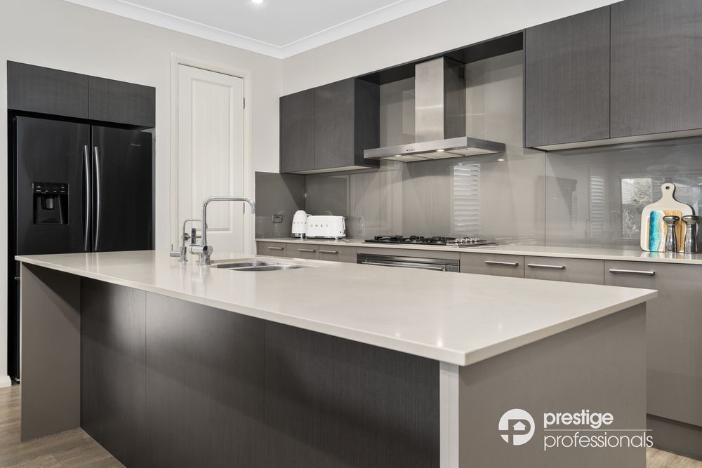 18 Silverleaf Lane, Moorebank