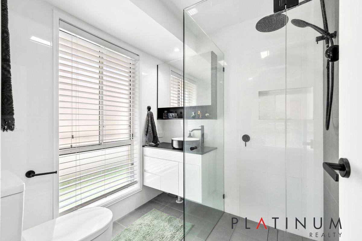1 / 1 Natasha Court, Currumbin Waters