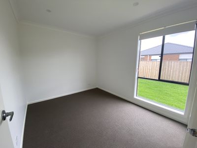 25 Ninn Street, Werribee