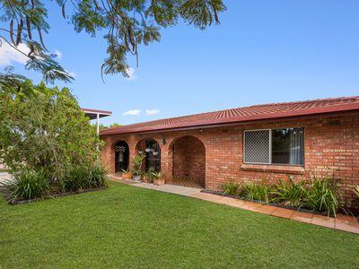 75 Yolanda Drive, Annandale
