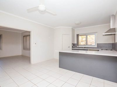 10 / 11 Rutherford Road, South Hedland