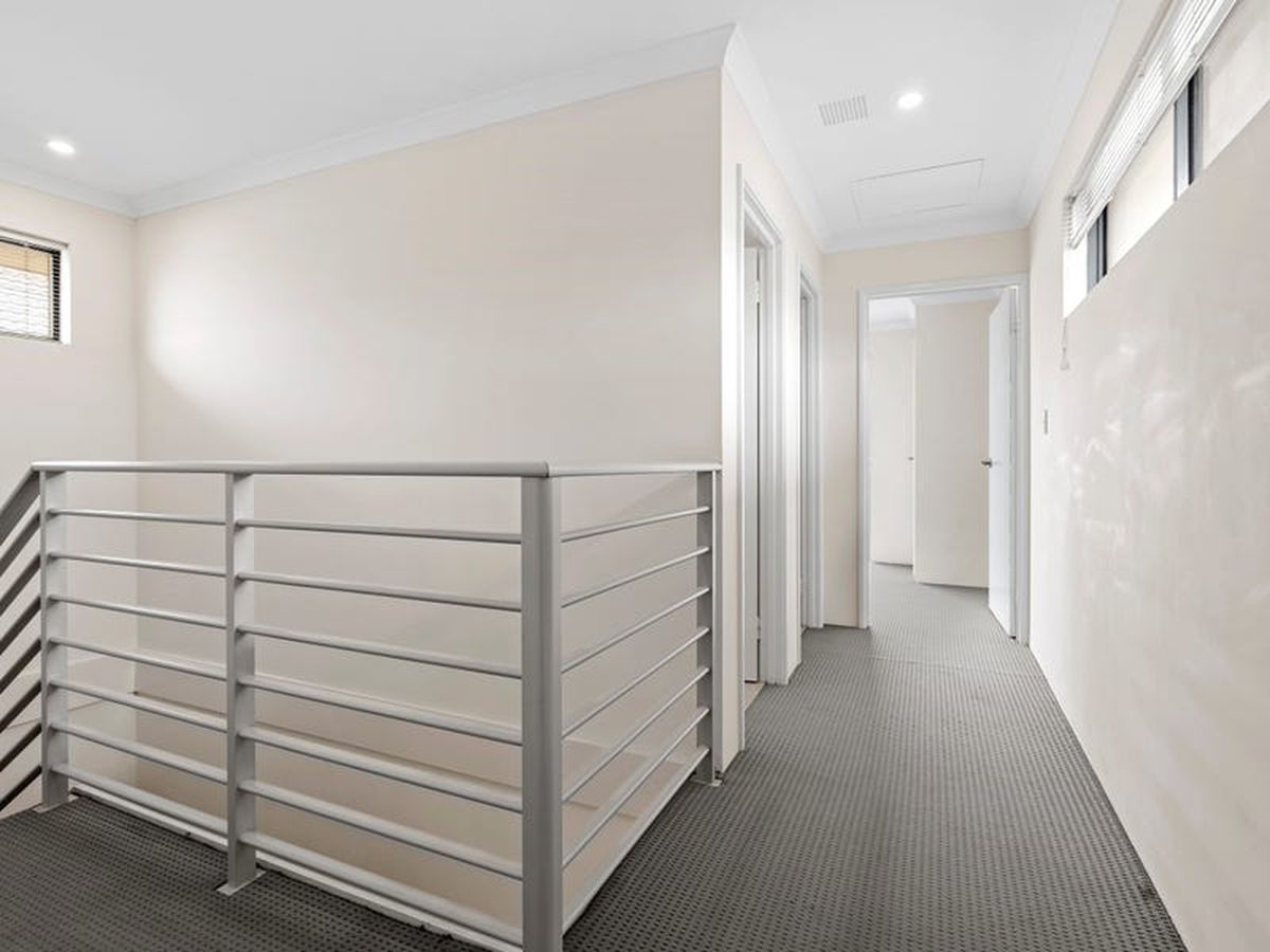 21 Meridian Way, Kwinana Town Centre