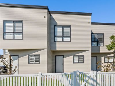 2 Karoo Street, Albion Park Rail