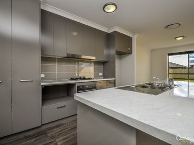 49A Keswick Park Way, Dubbo