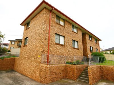 2 / 9 Melinda Grove, Lake Heights