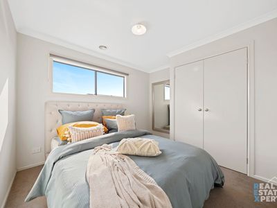 40 Pyrenees Road, Clyde