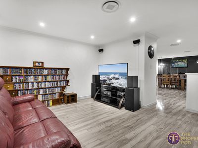 6 Baxter Close, Huntingdale