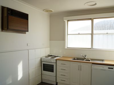 32 Hennessy Street, Horsham