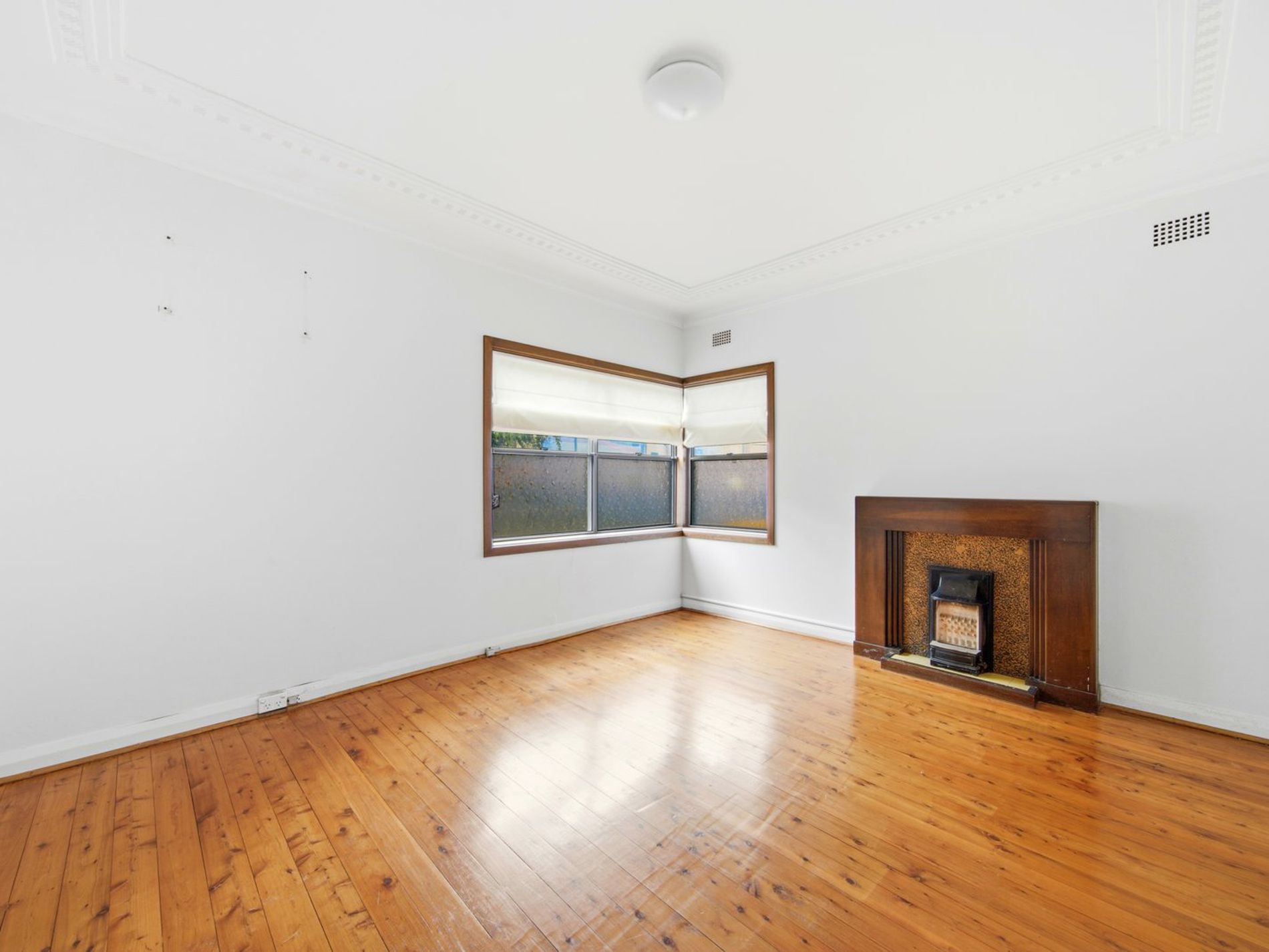 31 Blaxland Road, Rhodes