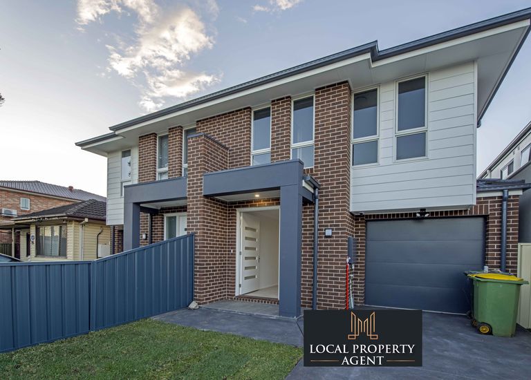 53 Torrens St, Canley Heights