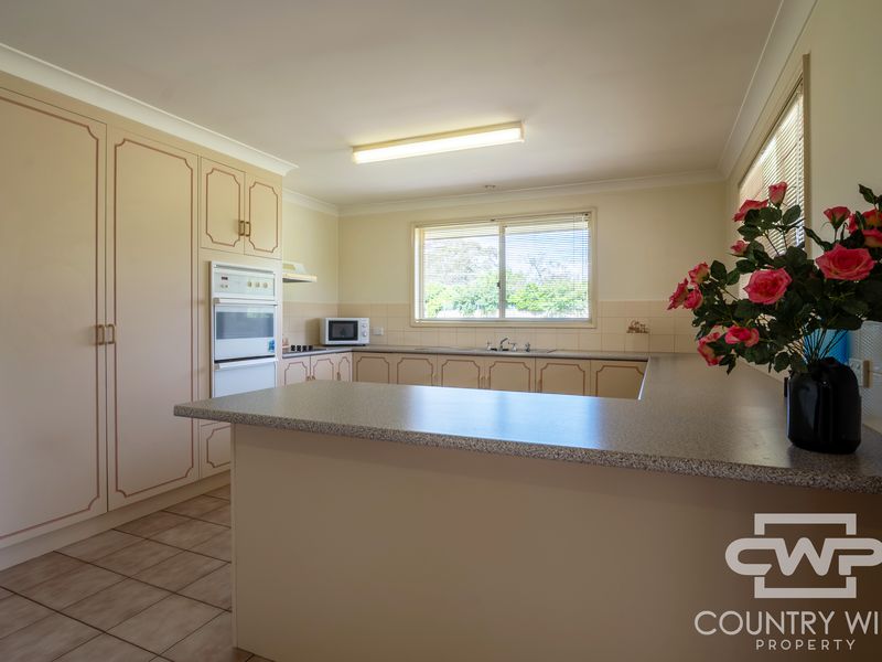 19 Potter Parade, Glen Innes