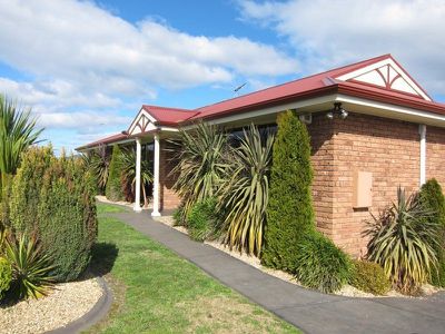 15 Freesia Crescent, Kingston