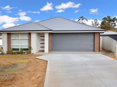 21 Chelsea Crescent, Forbes