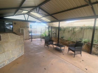 8 Coomer Elbow, South Guildford