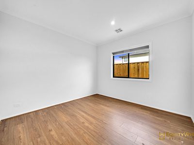 3 Akron Street, Manor Lakes