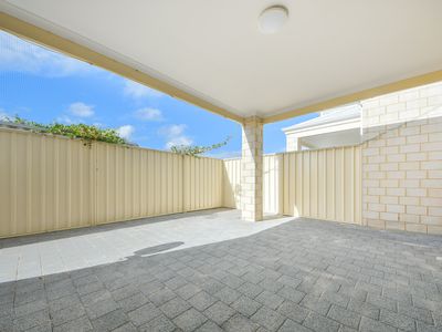 104c Safety Bay Rd, Shoalwater