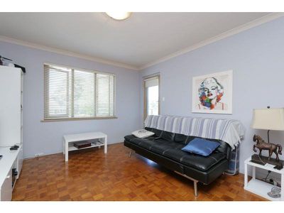 3 / 84 Lockhart Street, Como