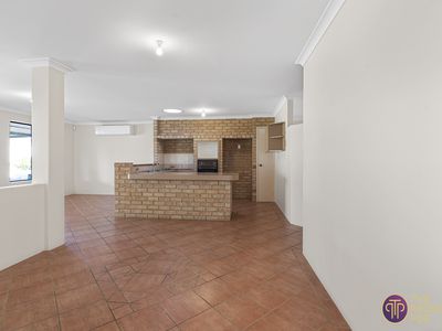 39 Sloan Drive, Leda