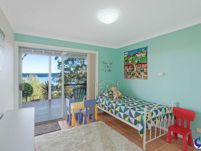 29 Hillcrest Avenue, North Narooma
