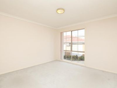 3/7-9 Queen Street, Essendon