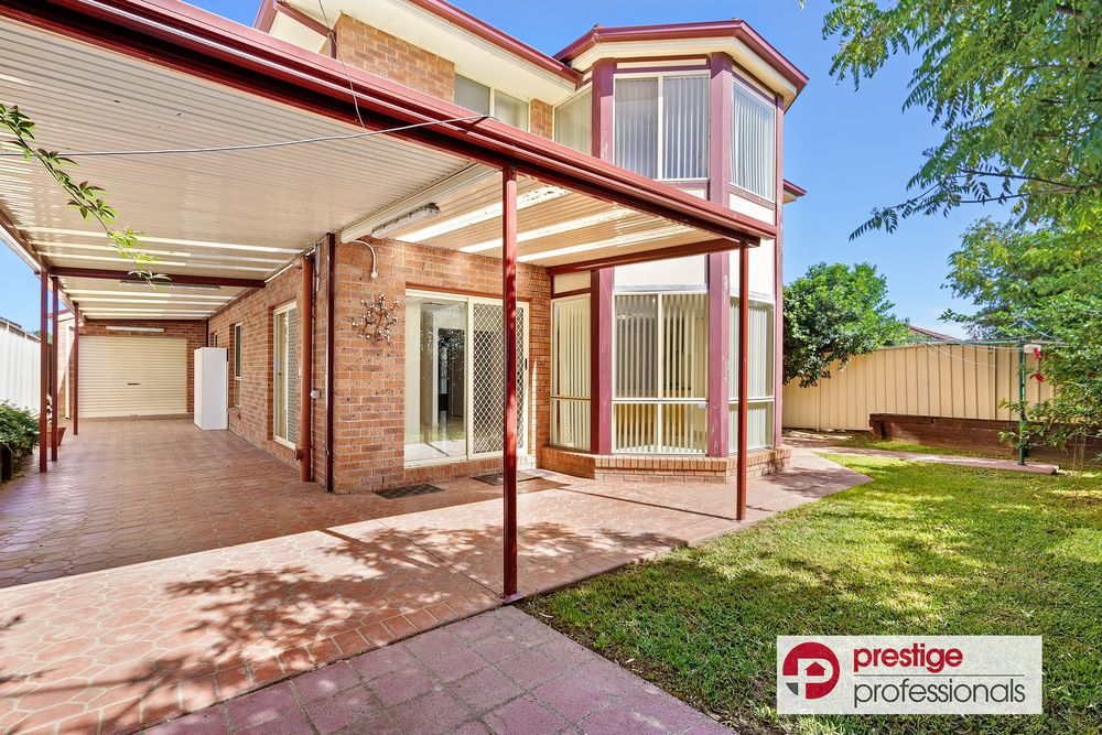 10 Quamby Court, Wattle Grove